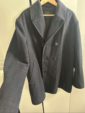 Men's Double-Breasted Navy Peacoat